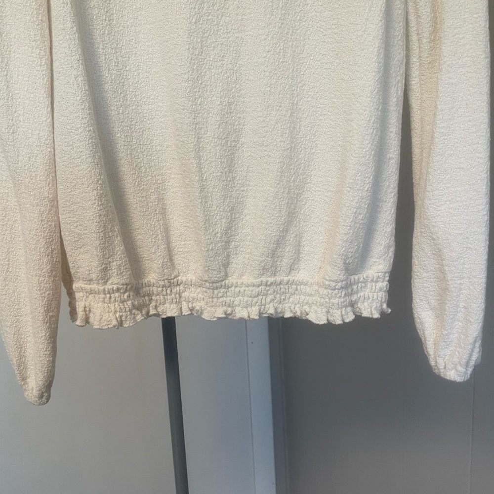⭐️LOFT⭐️ - Picture 4 of 5